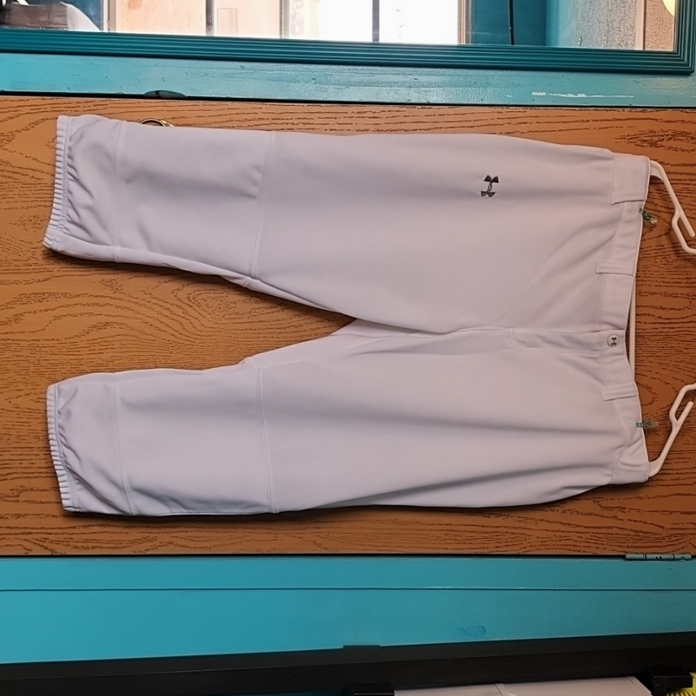 Under Armour softball pants